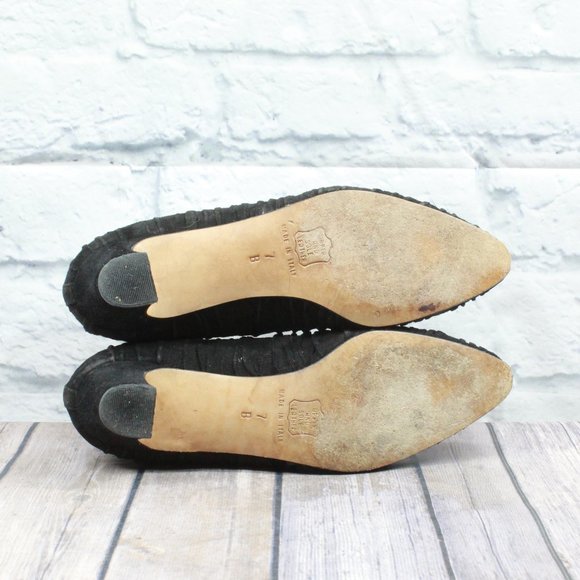 Saks Fifth Avenue Black Suede Pleated Leather Sole Pumps Shoes Size 7 B - Picture 10 of 10